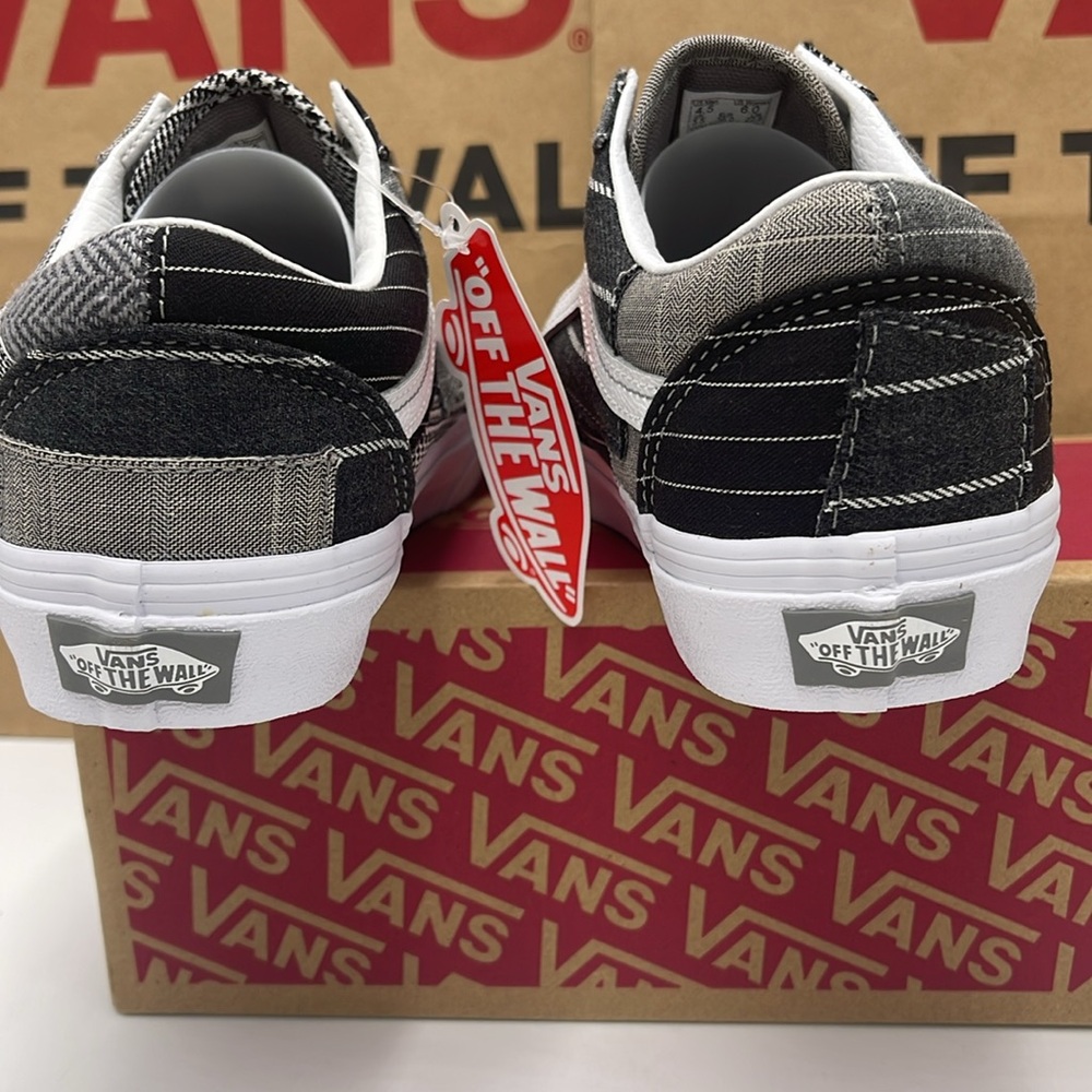 Vans WMNS Black and Gray Sneakers Old Skool Patchwork 
Conference Call Suiting - Picture 13 of 16